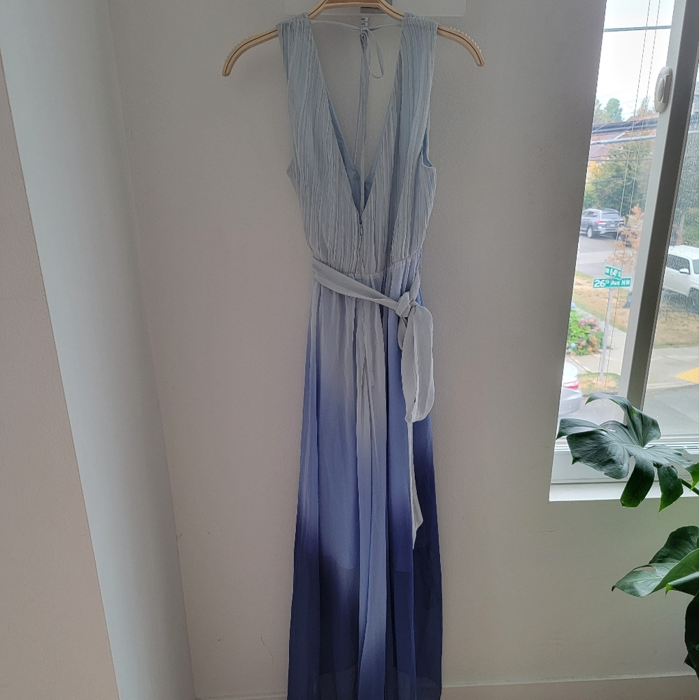 Victoria Secret size 2 maxi dress with tie waist